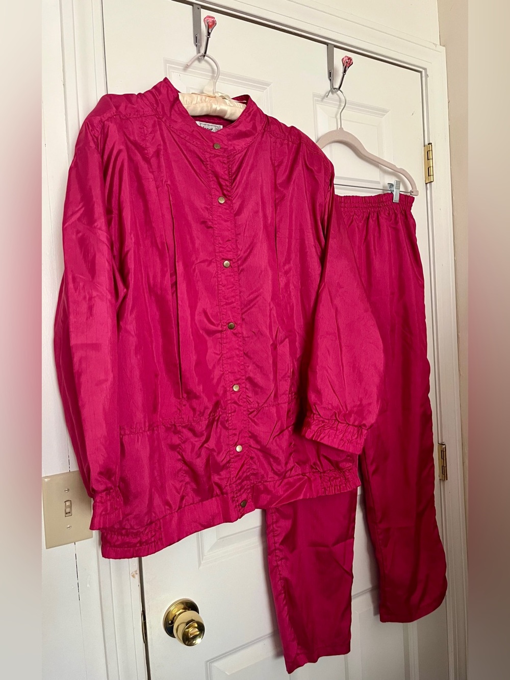 Vintage Janeve Raspberry Two-Piece Windbreaker Set Parachute Set Size Medium